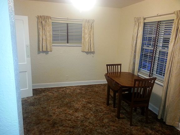 5th image of 709 Coralie St