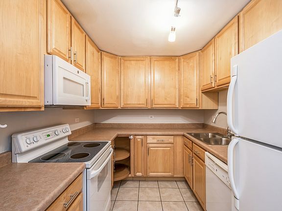5th image of 445 Sherman Ave APT 502