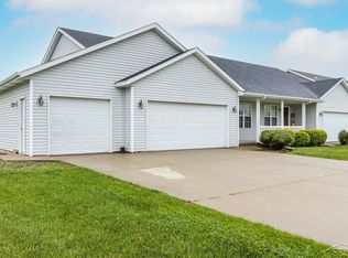 2116 S Kara Dr, Bay City, MI 48706