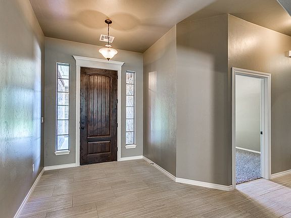 4th image of 12870 Arbor Meadows Ln