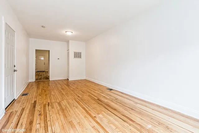 2909 N Ridgeway Ave #1 — Photo 6