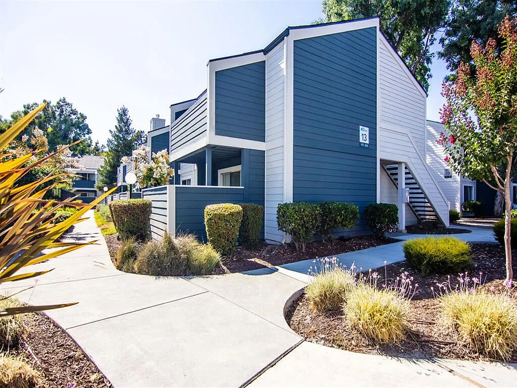 Parc Medallion Apartments — Photo 4