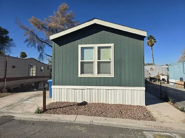 3642 Boulder Hwy — Photo 2