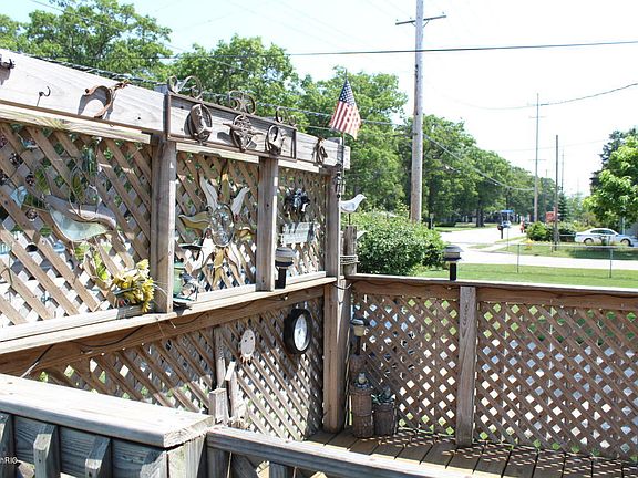 3rd image of 2317 W Sherman Blvd