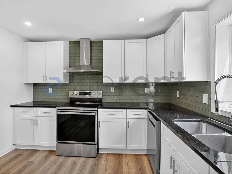 500 Camp Creek Cir #2 — Photo 9