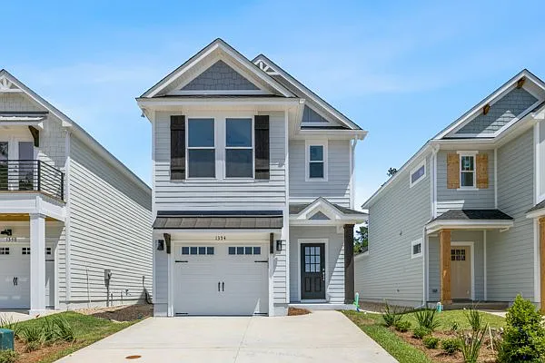 Building Photo - 1390 Landon Hills Dr