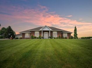 4194 County Road 19, Auburn, IN 46706