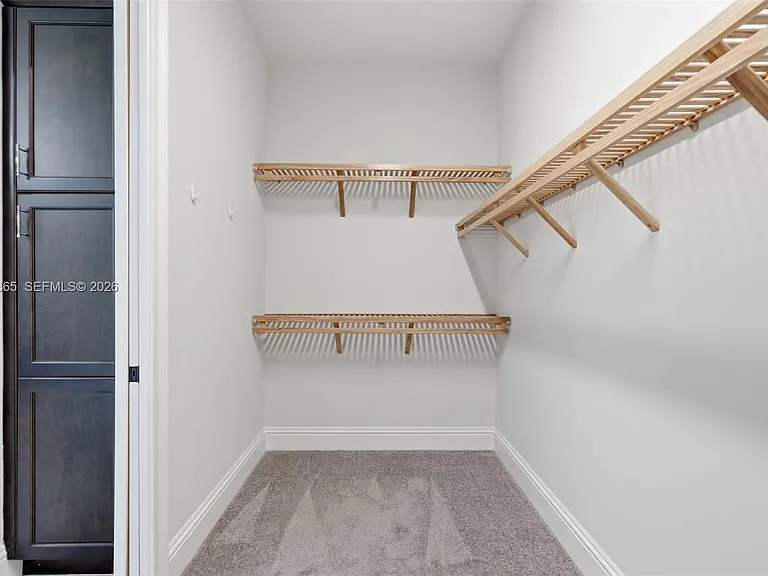 4662 Estates Cir — Photo 35