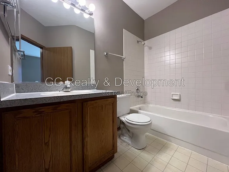159 Shorewood Dr — Photo 16