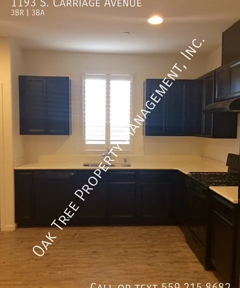1193 S Carriage Ave — Photo 6