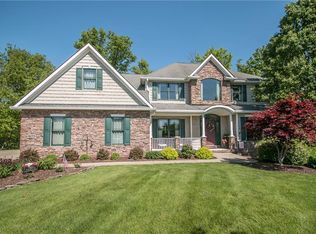 17345 Parkside Dr, North Royalton, OH 44133