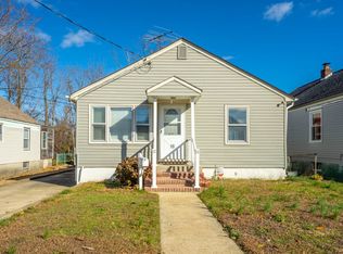 15 May St, Keyport, NJ 07735