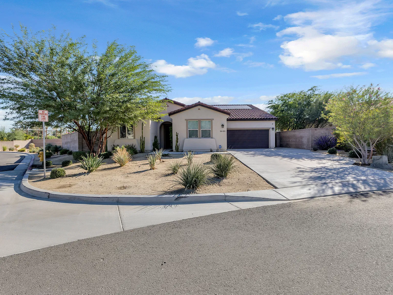4 bed, 2670 sqft, $9,000 — Photo 4