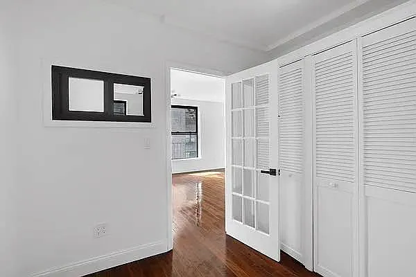 Rented by REAL New York | media 17