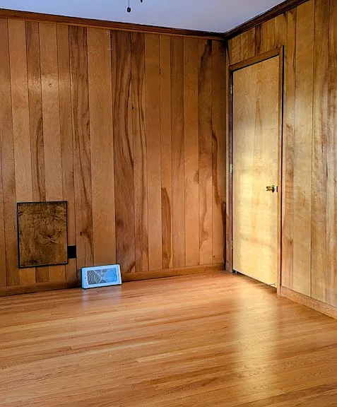 Bedroom #3. 12x10.