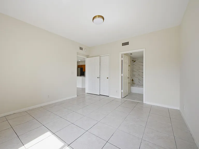 4535 Oak Terrace Dr — Photo 25