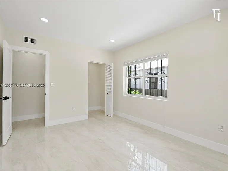 3228 NW 11th Ave — Photo 20