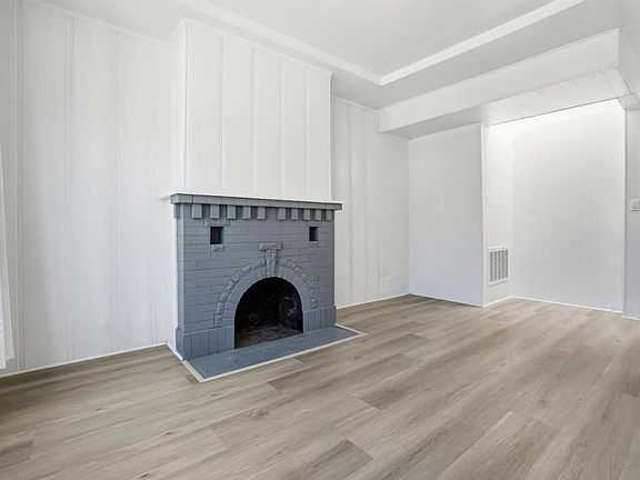 4th image of 291 Raymond Ave