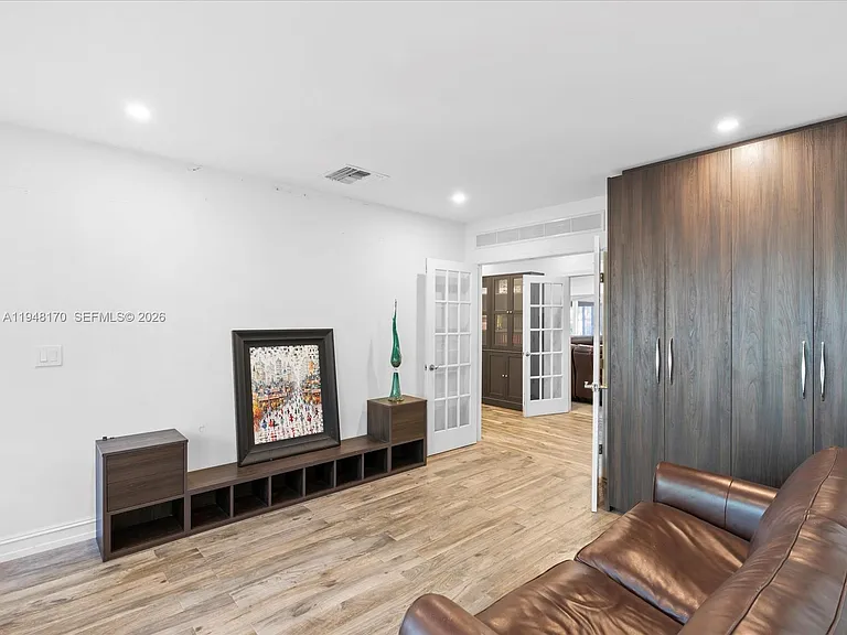 201 Golden Beach Dr — Photo 50