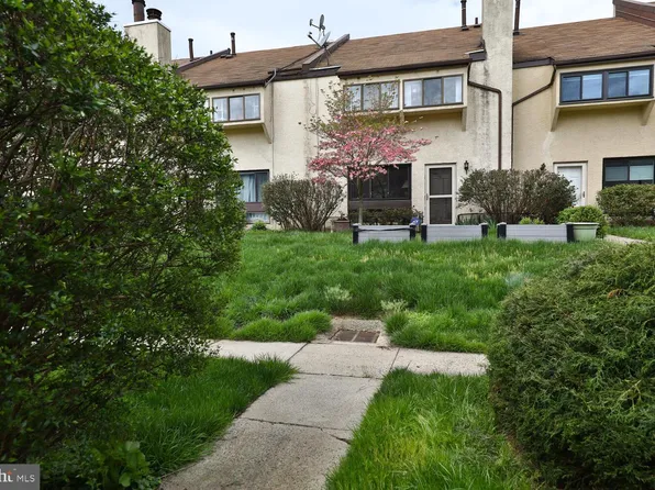 7601 Crittenden St APT F3, Philadelphia, PA 19118