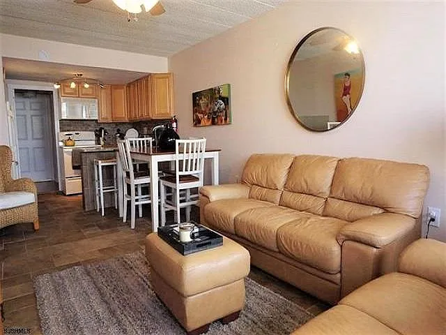 9510 Amherst Ave #135 — Photo 5