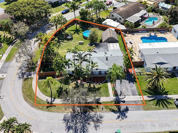 4th image of 9000 SW 184th Ter