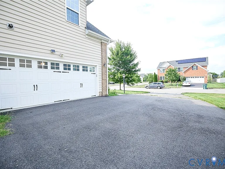 11513 Hainesland Dr — Photo 97