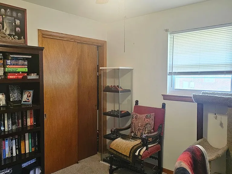309 Lenore Trl — Photo 16