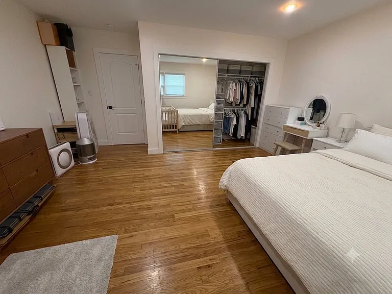 729 Broad Ave #5 — Photo 10