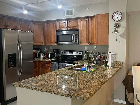 3rd image of 7856 Sonoma Springs Cir APT 203