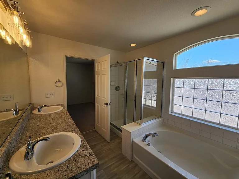 5545 N Jebel Ct — Photo 28