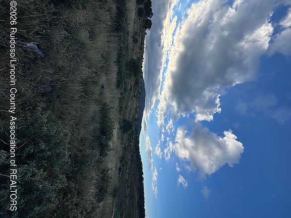 3rd image of 159 Wolf Creek Rd