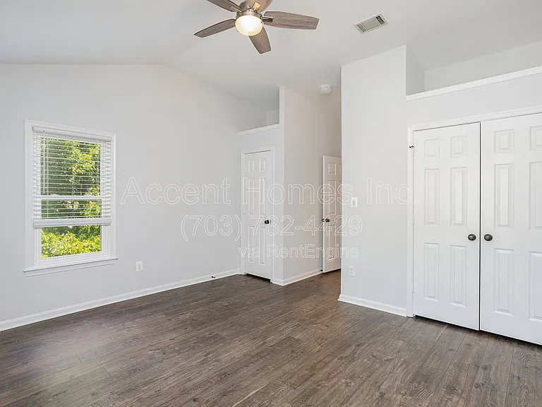 7301 Castleberg Ct — Photo 19