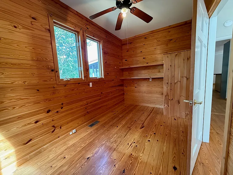 181 Brier Rose Ln — Photo 15