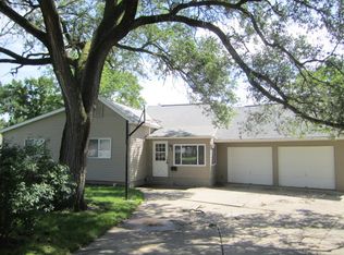 106 17th Ave, Naplate, IL 61350