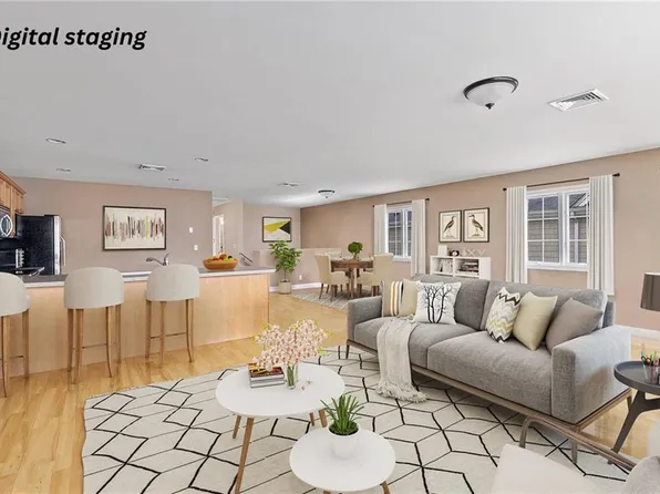 679 Metacom Ave Unit 66, Bristol, RI 02809