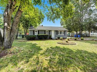 15 Southern Rd, Springfield, MA 01129