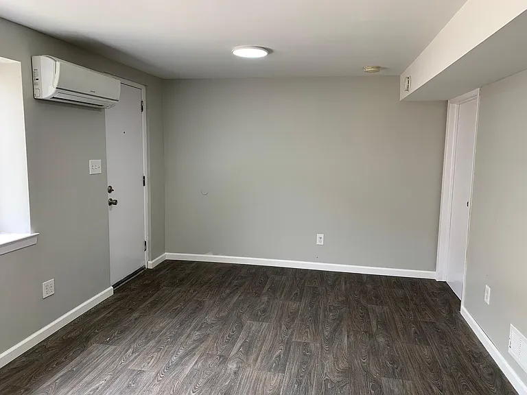 115 Bergen St #1 — Photo 5