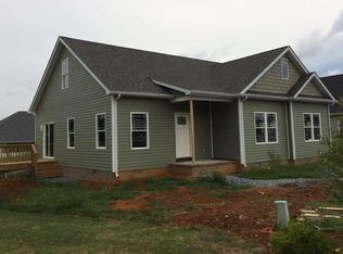 936 Battery Rd, Waynesboro, VA 22980