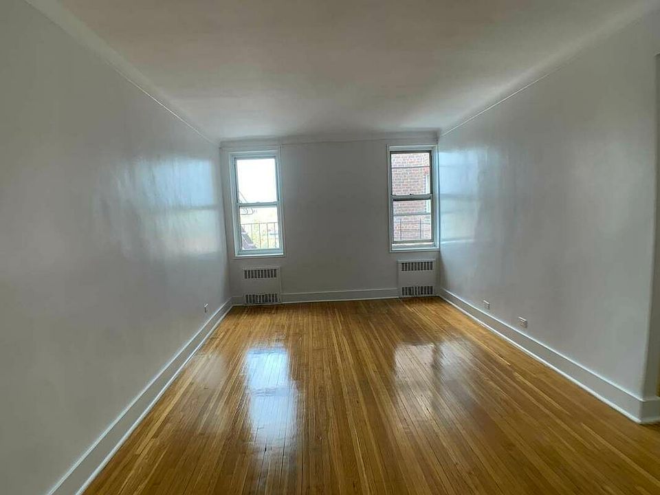 1st image of 510 Ovington Ave #5BB