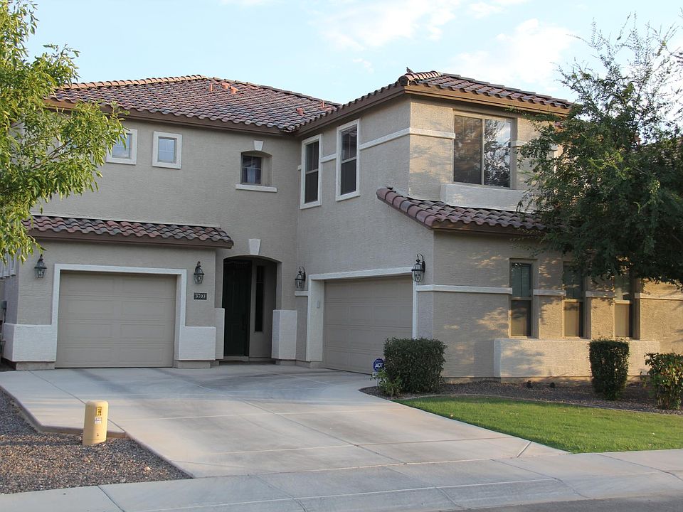 1st image of 3703 E Sparrow Pl