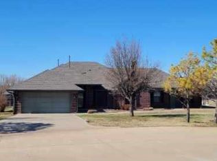 2559 Wagon Train Cir, Piedmont, OK 73078