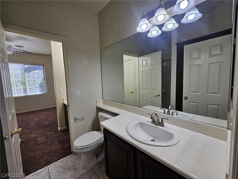 10134 Reflection Brook Ave — Photo 13