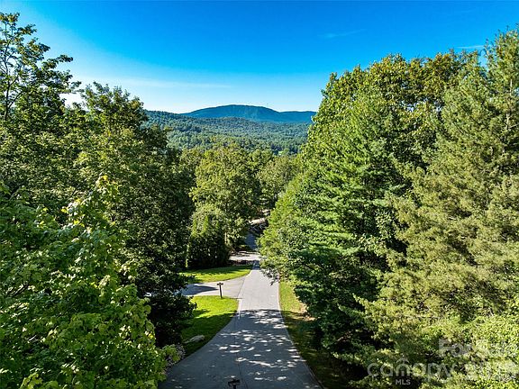 2nd image of 129 Falls Summit Rd #385