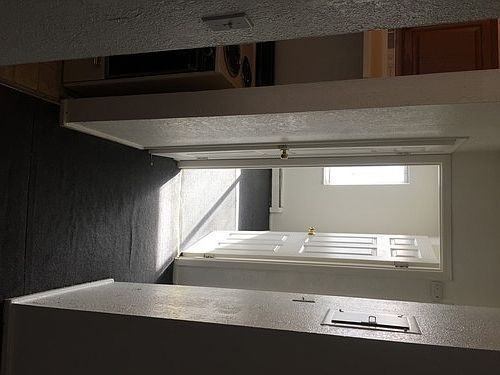 5th image of 1425 Yosemite St APT 9
