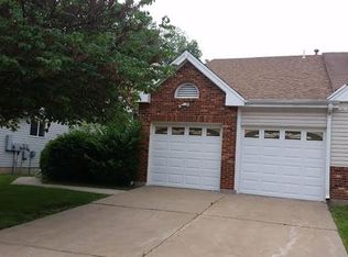 852 Du Pre Ct, Saint Peters, MO 63376