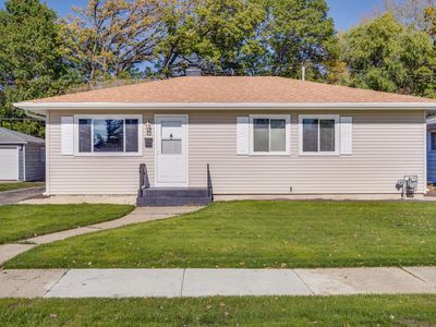2002 84th STREET, Kenosha, WI, 53143