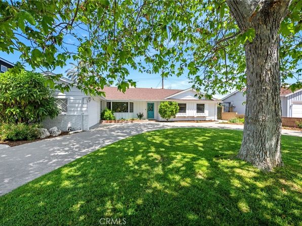 1111 W Sharon Rd, Santa Ana, CA 92706