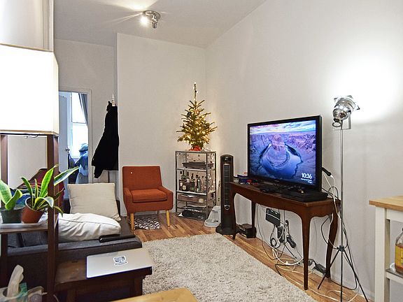 5th image of 211 Green St #L1