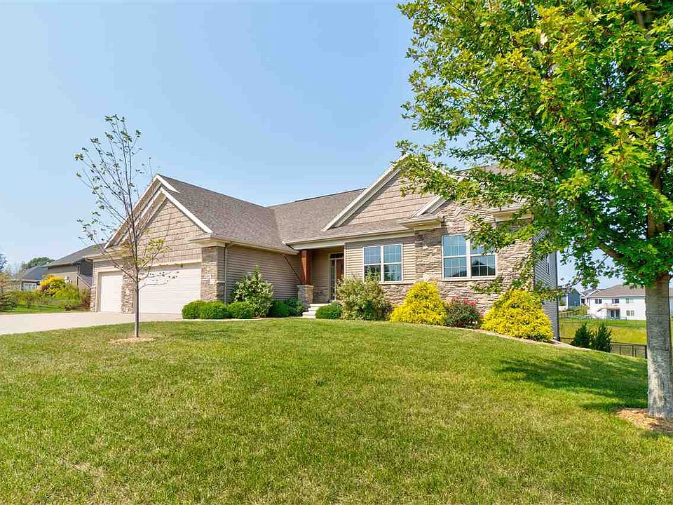 1st image of 885 Sandpiper Ct